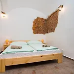 Pensjonat Anareta 3*