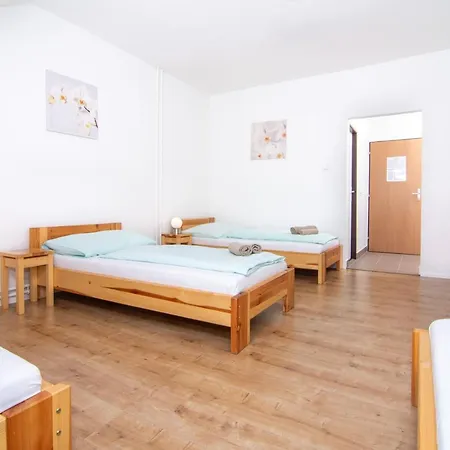 Πανσιόν Anareta 3*